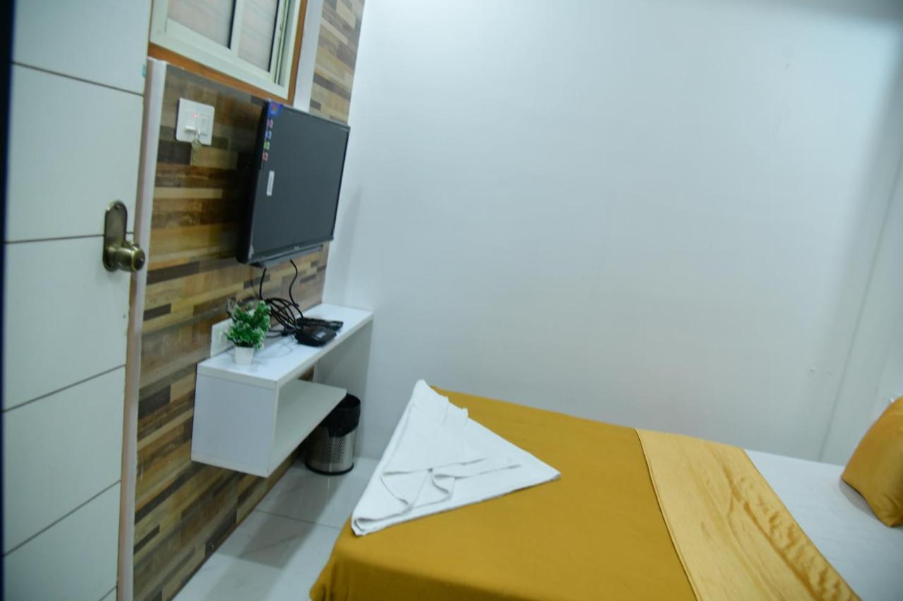 Hotel Surya Lodge 迈索尔 外观 照片